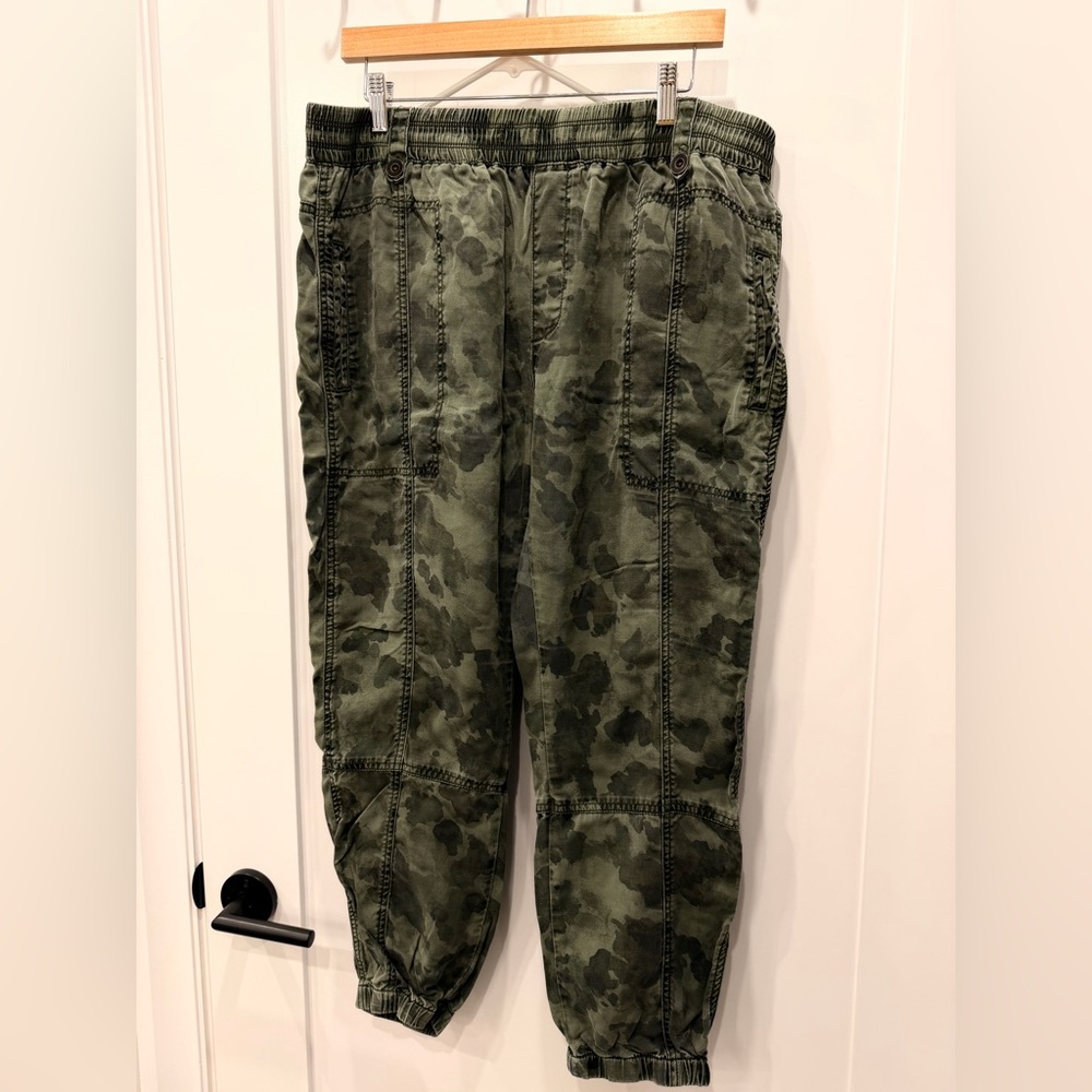 Anthropologie Green Camouflage Cargo Pants